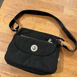 Baggalini Calais Black crossbody